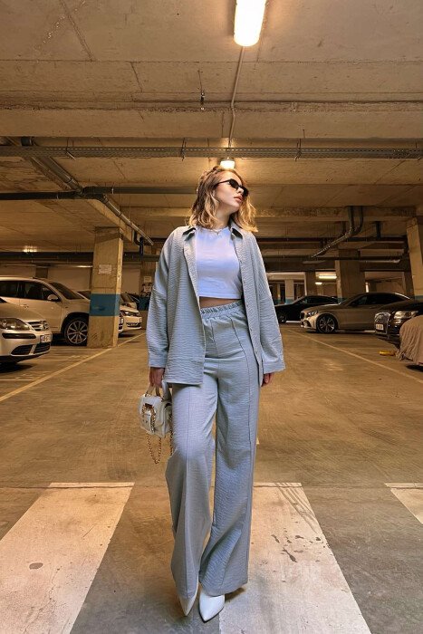 SET I THJESHTË KËMISHË+PANTALLONA PËR FEMRA NË NGJYRËN GRI E ZBARDHUR - KLAUDIO FASHION