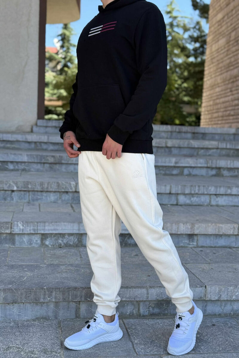 SET I THJESHTË ME PUSH HOODIE+TUTA PËR MESHKUJ NË NGJYRËN KREM+E ZEZË - 5