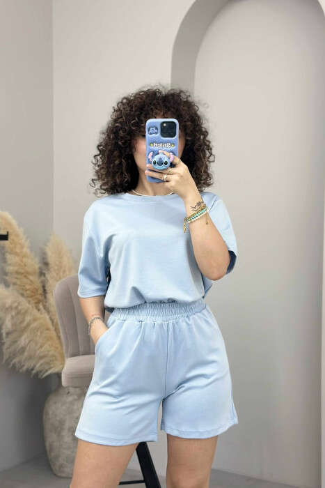 SET I THJESHTË T-SHIRT+PANTALLONA TË SHKURTRA PËR FEMRA NË NGJYRËN BLU E ZBARDHUR - 2