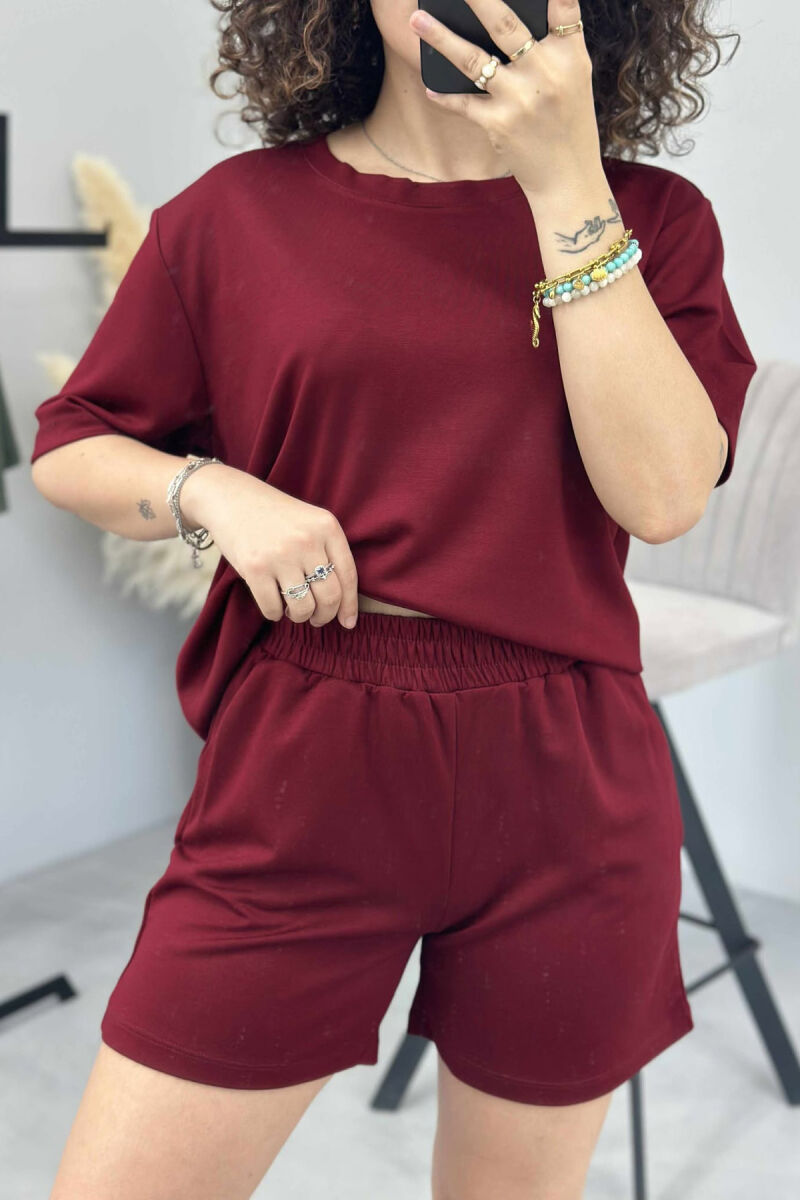 SET I THJESHTË T-SHIRT+PANTALLONA TË SHKURTRA PËR FEMRA NË NGJYRËN VISHNJË - 3