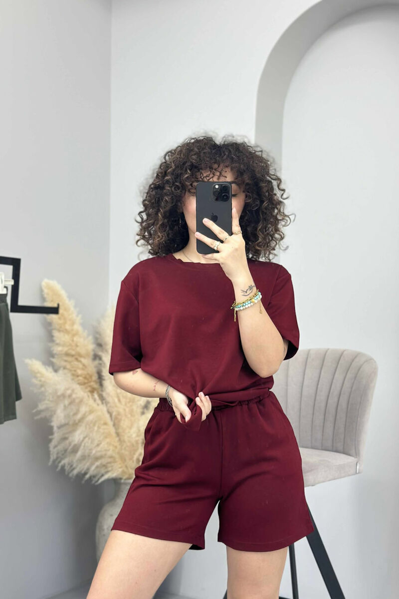 SET I THJESHTË T-SHIRT+PANTALLONA TË SHKURTRA PËR FEMRA NË NGJYRËN VISHNJË - 4