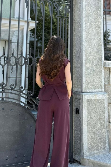 SET JELEK ME BUTONA DHE LIDHESE + PANTALLONA PER FEMRA NE NGJYRE VISHNJE - 3