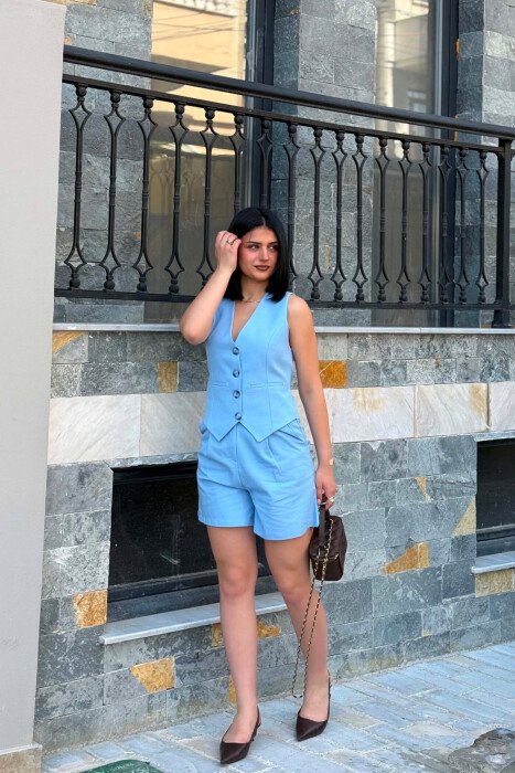 SET JELEK ME BUTONA + PANTALLONA TE SHKURTRA PER FEMRA NE NGJYRE BABY BLU - 2