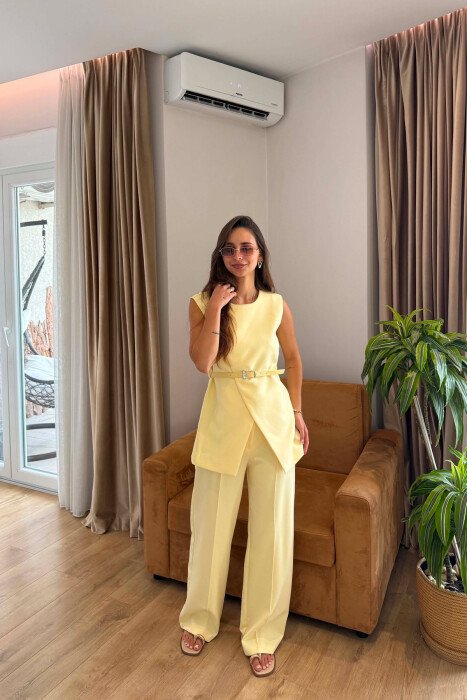 SET JELEK ME DETAJIN E RRIPIT + PANTALLONA PER FEMRA NBE NGJYRE TE VERDHE - KLAUDIO FASHION
