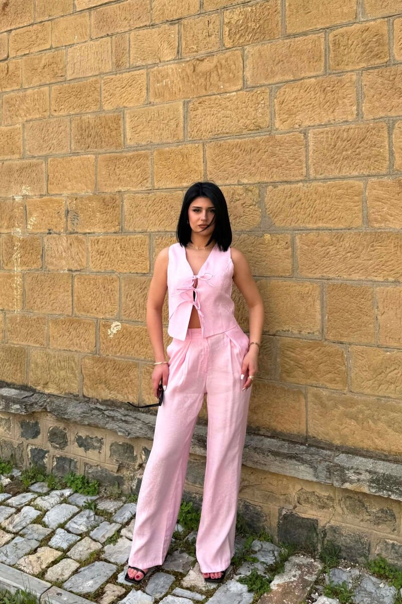 SET JELEK ME LIDHESE + PANTALLONA PER FEMRA NE NGJYRE ROZE - 1