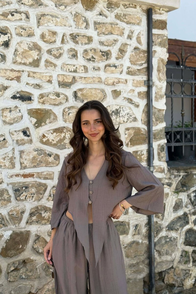  SET KEMISHE ME BUTONA + PANTALLONA PER FEMRA NE NGJYRE GRI TE ERRET - 3
