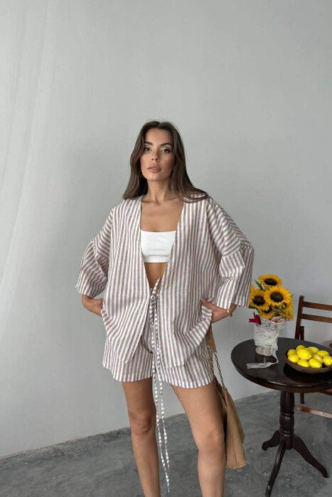 SET KEMISHE ME DETAJIN E LIDHSEVE + PANTALLONA TE SHKURTRA PER FEMRA NE NGJYRE KAFE - 1