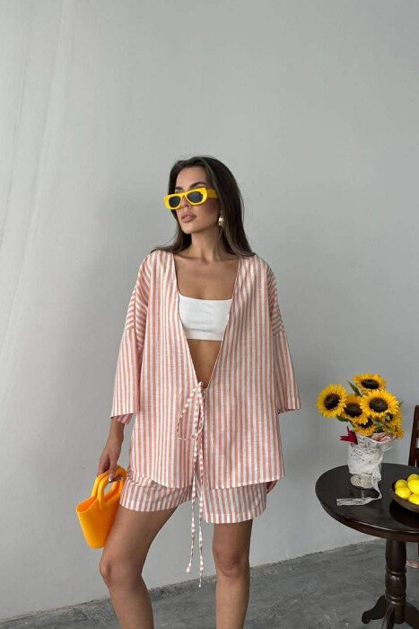 SET KEMISHE ME DETAJIN E LIDHSEVE + PANTALLONA TE SHKURTRA PER FEMRA NE NGJYRE PUDER - 5