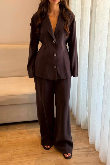 SET KEMISHE ME LIDHESE TEK BELI + PANTALONA PER FEMRA NE NGJYRE KAFE TE ERRET - 3