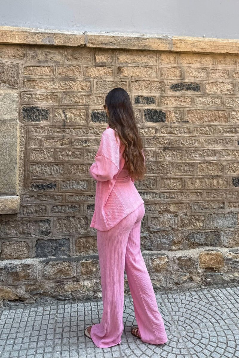 SET KEMISHE+PANTALLONA-PER-FEMRA NE NGJYRE ROZE - 5