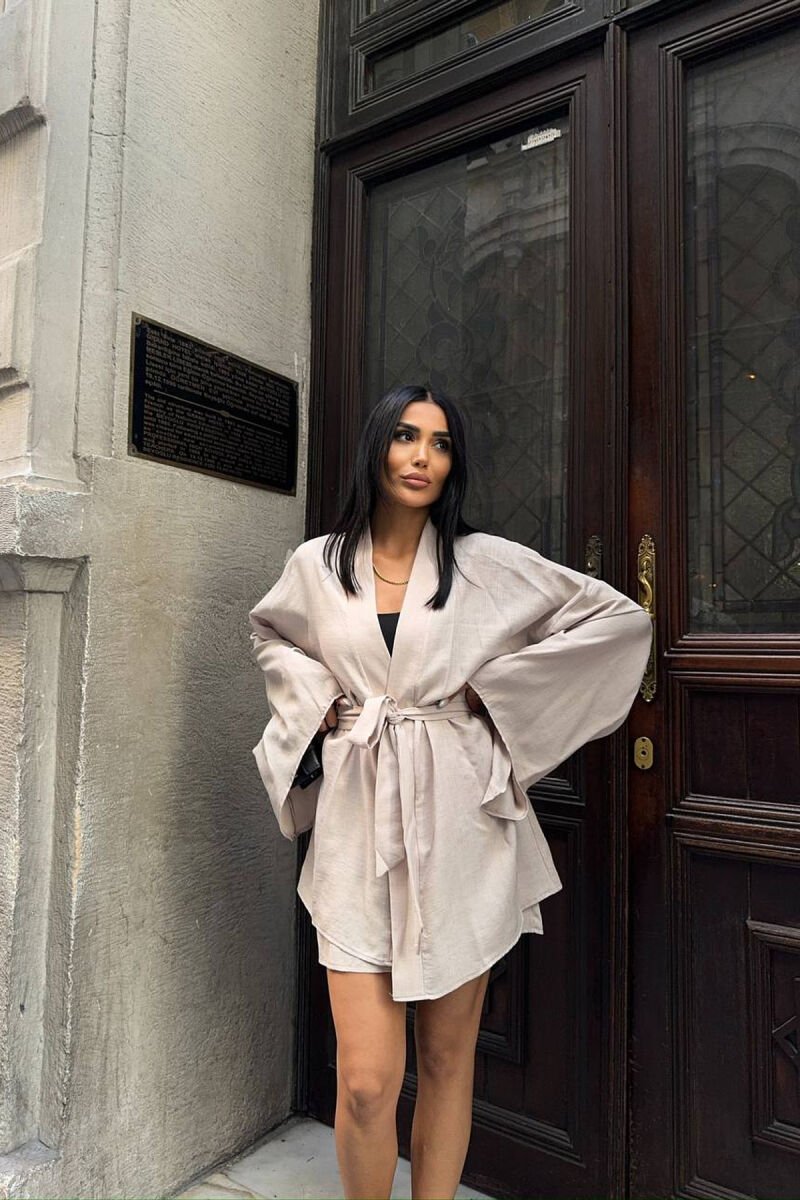SET KEMISHE+PANTALLONA TE SHKURTA PER FEMRA NE NGJYRE BEZHE - 1