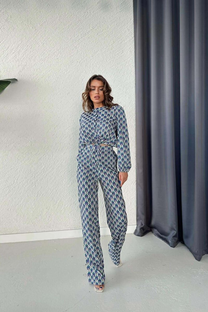 SET ME DIZAJN ABSTRAKT KEMISHE + PANTALLONA PER FEMRA NE NGJYRE LEJLA - 1