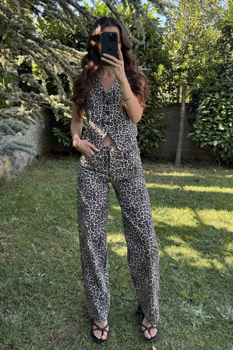 SET ME DIZAJNIN E LEOPARDIT JELEK+PANTALLONA PËR FEMRA - 6