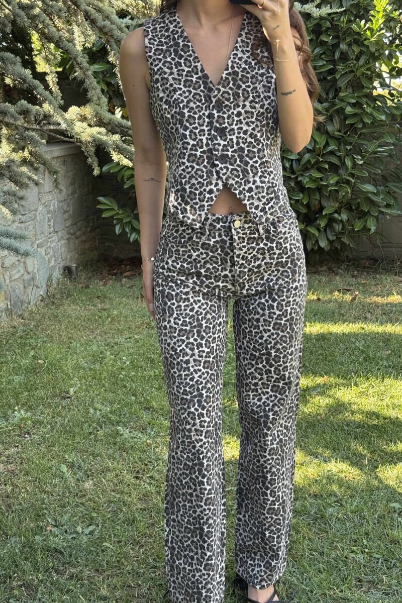 SET ME DIZAJNIN E LEOPARDIT JELEK+PANTALLONA PËR FEMRA - 11