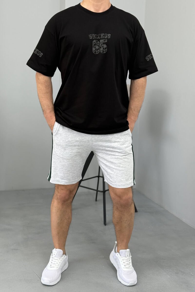 SET ME IMAZH T-SHIRT+PANTALLONA TË SHKURTRA PËR MESHKUJ NË NGJYRËN E ZEZË - 1