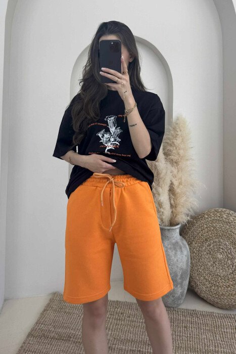 SET ME IMAZH T-SHIRT+PANTALLONA TË SHKURTRA PËR FEMRA NË NGJYRËN MUSTARDË - 2