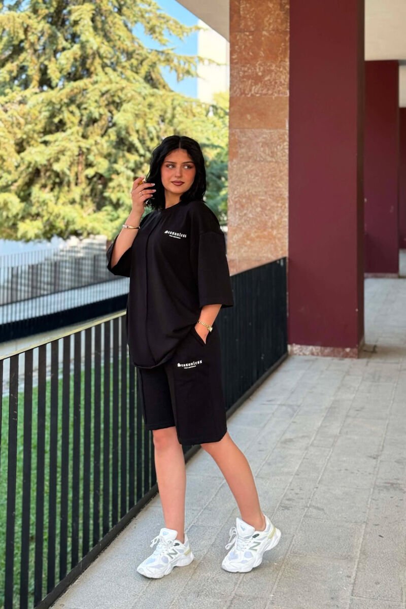 SET ME SHKRIME TE VOGLA T-SHIRT + TUTA TE SHKURTRA PER FEMRA NE NGJYRE TE ZEZE - 1