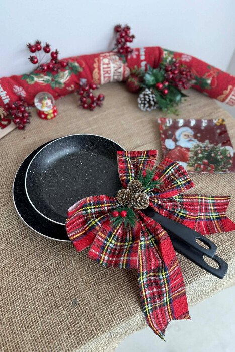SET ME TIGANË NË DY MADHËSI TË NDRYSHME 20-24 CM NË NGJYRËN E ZEZË - 6