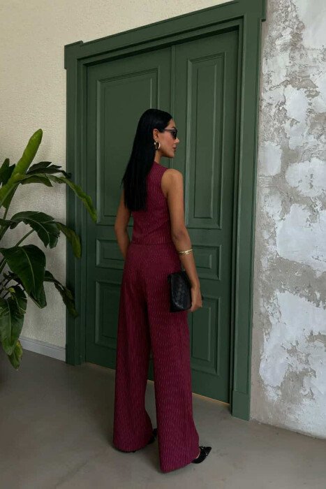 SET ME VIJA PËR FEMRA NË NGJYRËN VISHNJË - 3