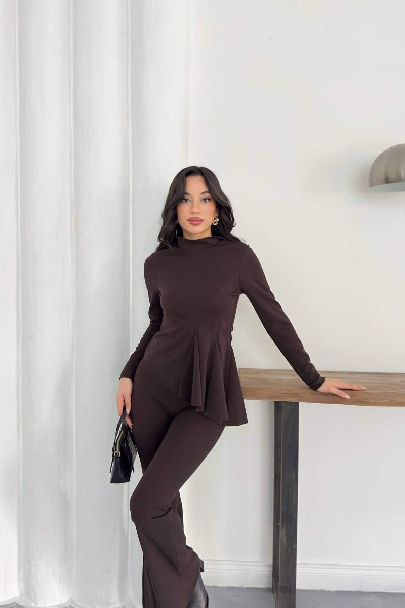 SET NJE NGJYRESH BLUZE + PANTALLONA PER FEMRA NE NGJYRE KAFE - 3