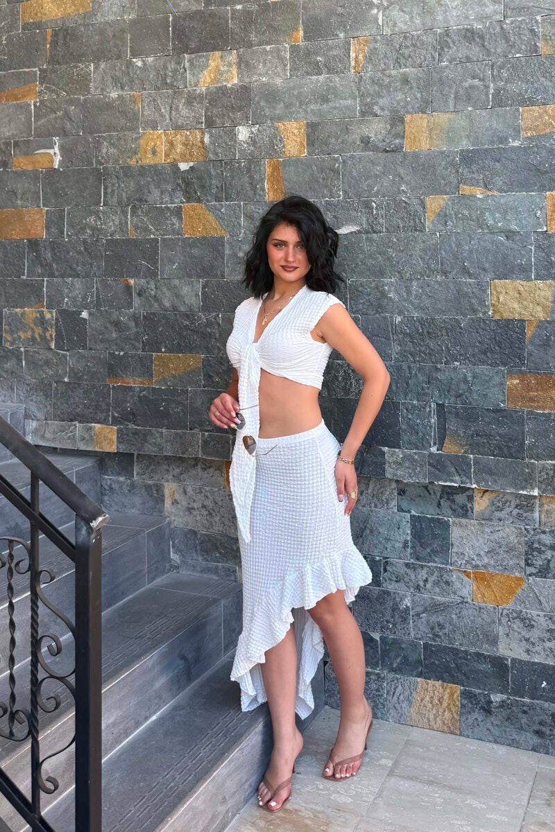 SET NJE NGJYRESH CROP TOP + FUND PER FEMRA NE NGJYRE TE BARDHE - 2