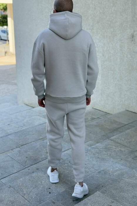 SET NJË NGJYRËSH HOODIE ME SHKRIM PARA+TUTA PËR MESHKUJ NË NGJYRË GRI TË ZBARDHUR - 4