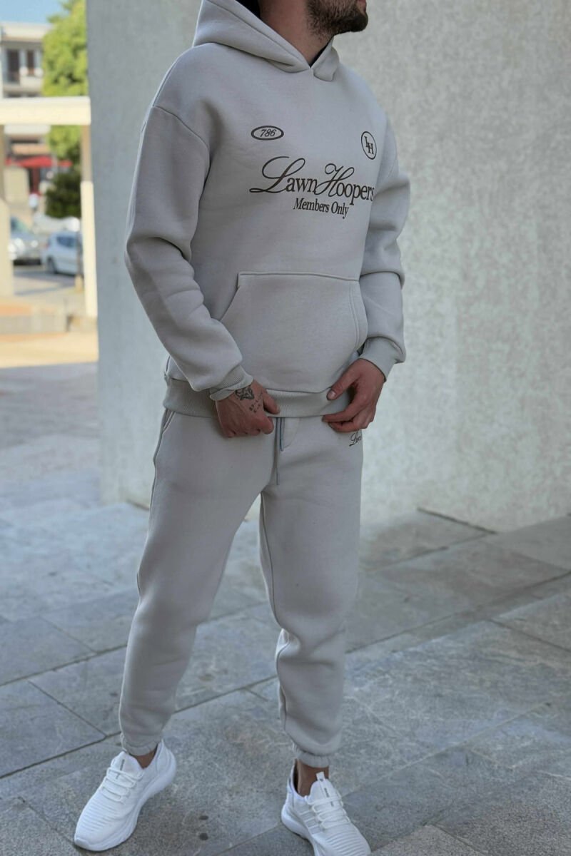 SET NJË NGJYRËSH HOODIE ME SHKRIM PARA+TUTA PËR MESHKUJ NË NGJYRË GRI TË ZBARDHUR - 5