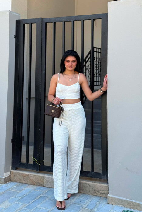 SET NJE NGJYRESH I QENDISUR CROP TOP + PANTALLONA PER FEMRA NE NGJYRE TE BARDHE - KLAUDIO FASHION