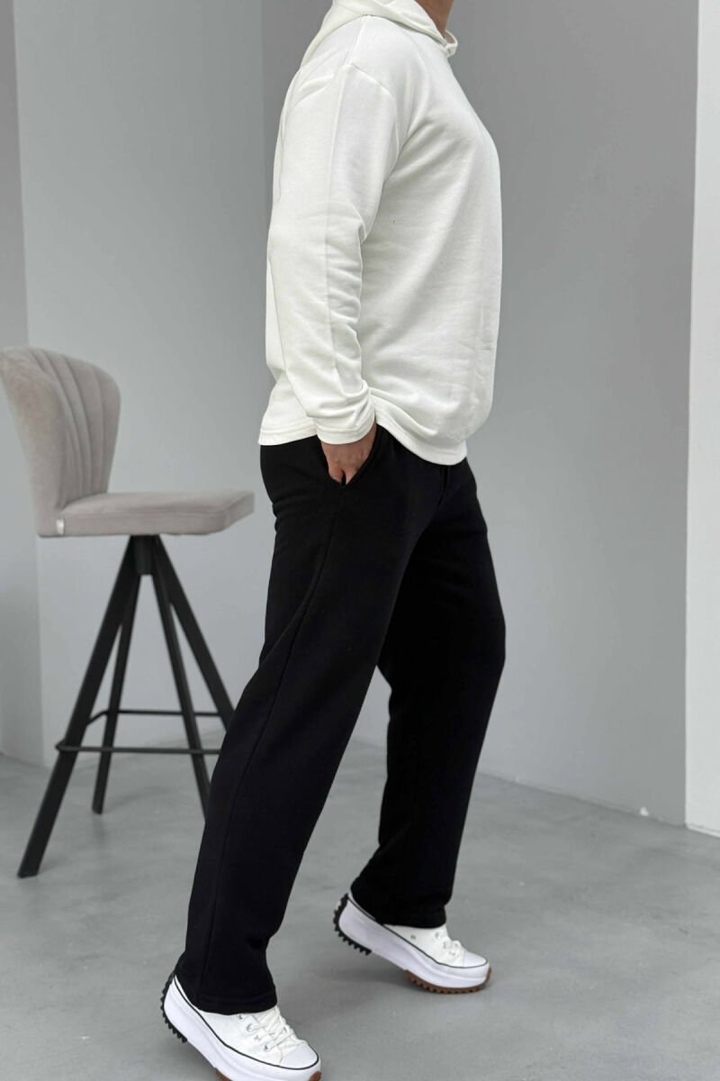 SET NJËNGJYRËSH I THJESHTË HOODIE+TUTA PËR MESHKUJ NË NGJYRËN E ZEZË+E BARDHË - 3
