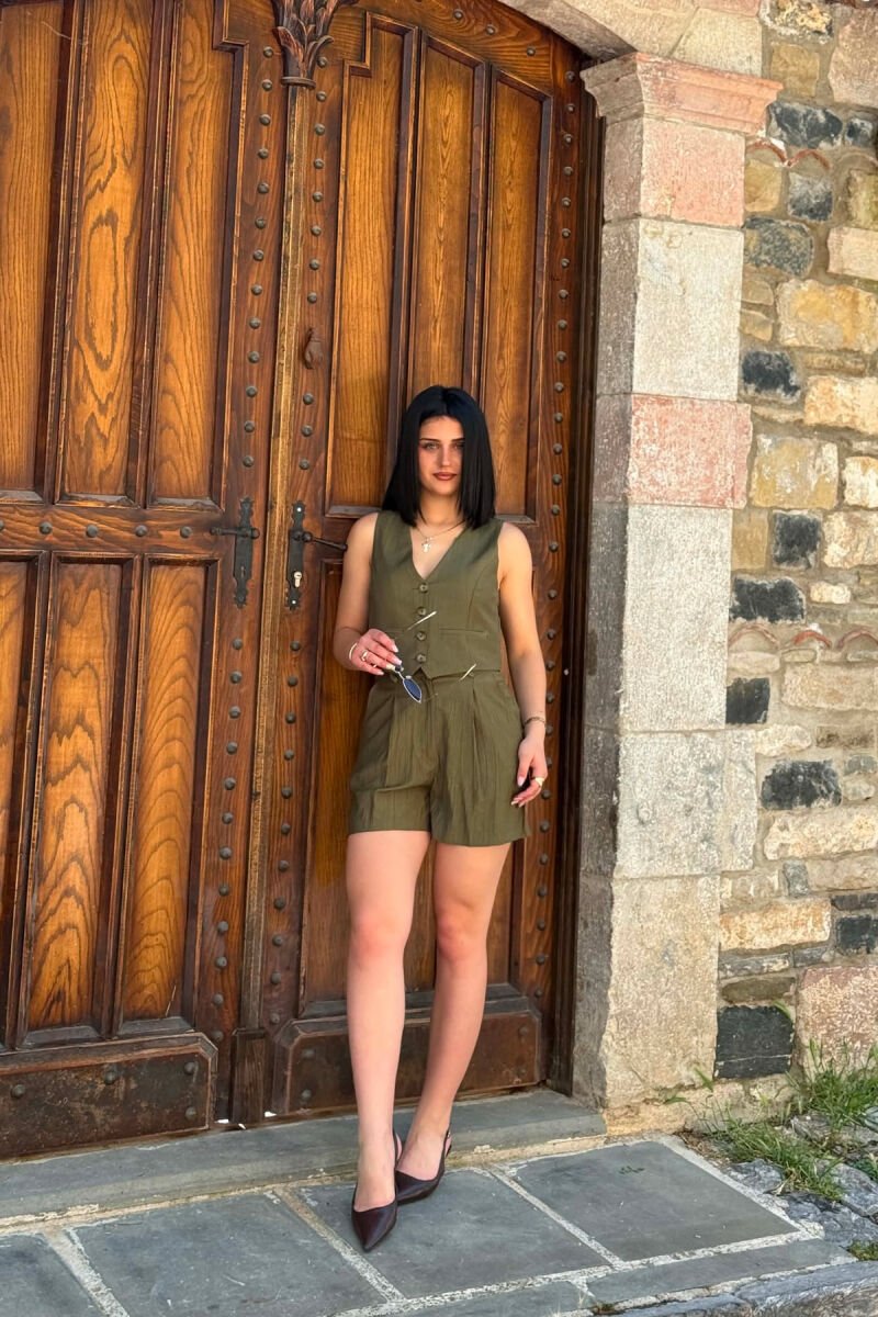 SET NJE NGJYRESH I THJESHTE JELEK + SHORTS PER FEMRA NE NGJYRE JESHILE - 3