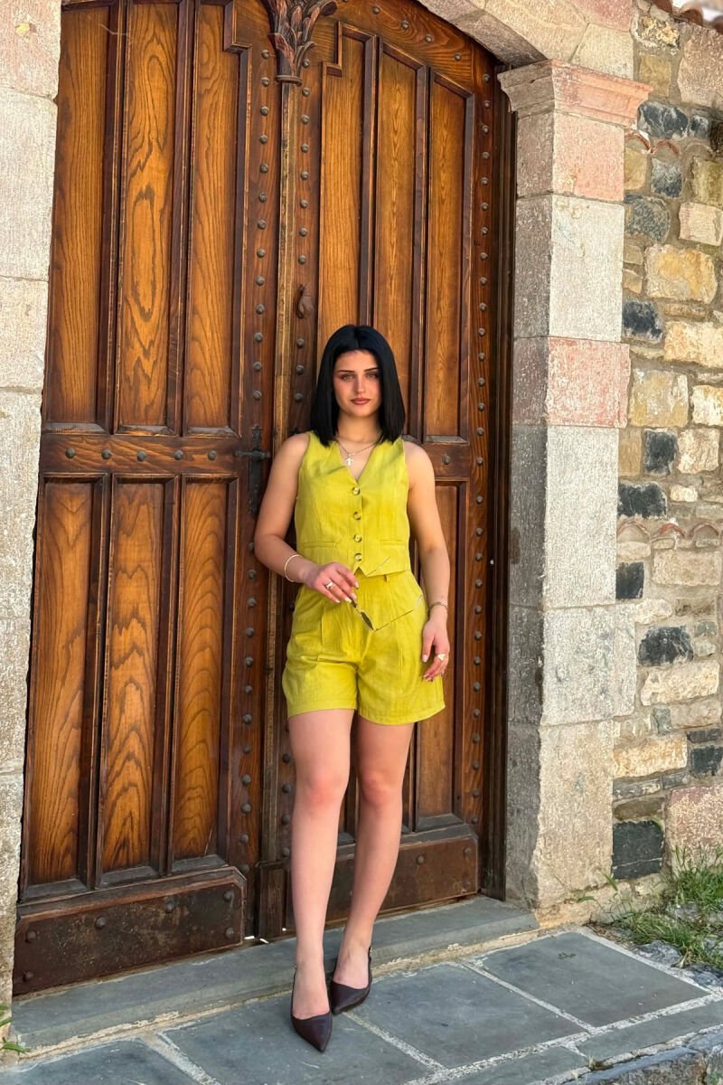 SET NJE NGJYRESH I THJESHTE JELEK + SHORTS PER FEMRA NE NGJYRE JESHILE TE ZBARDHUR - 5