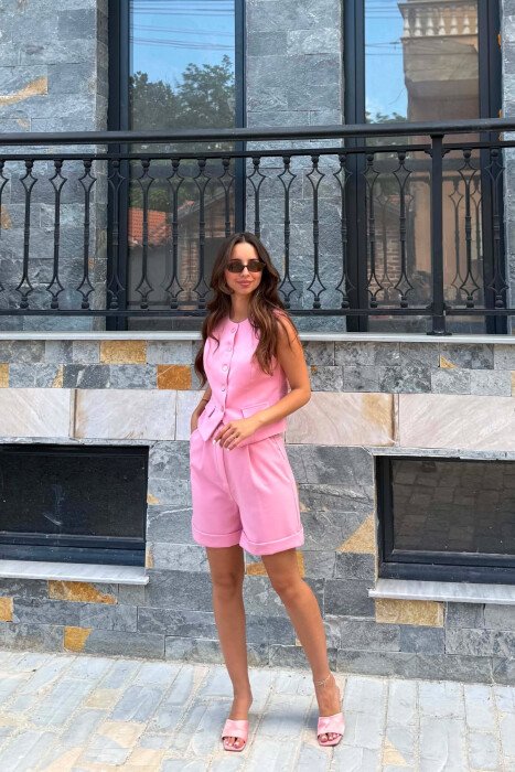 SET NJE NGJYRESH JELEK I THJESHTE + PANTALLONA TE SHKURTRA PER FEMRA NE NGJYRE ROZE - 1