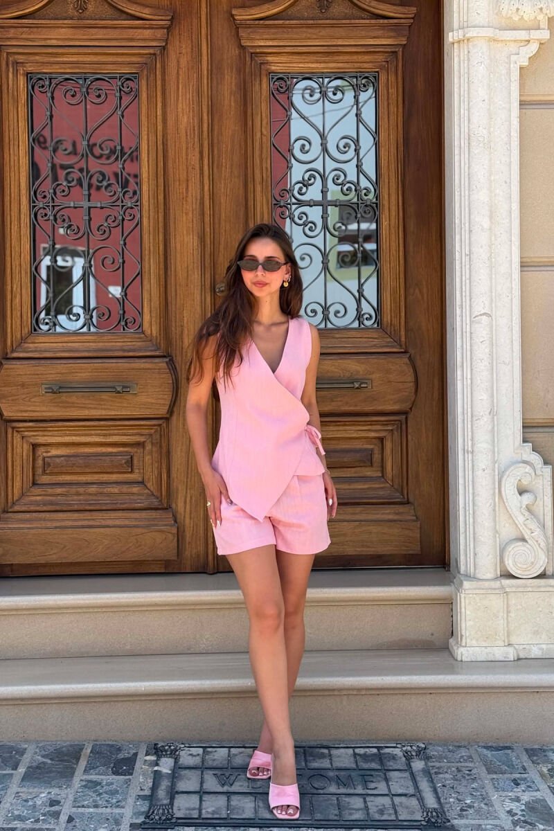 SET NJE NGJYRESH JELEK ME LIDHESE + PANTALLONA TE SHKURTRA PER FEMRA NE NGJYRE ROZE - 3