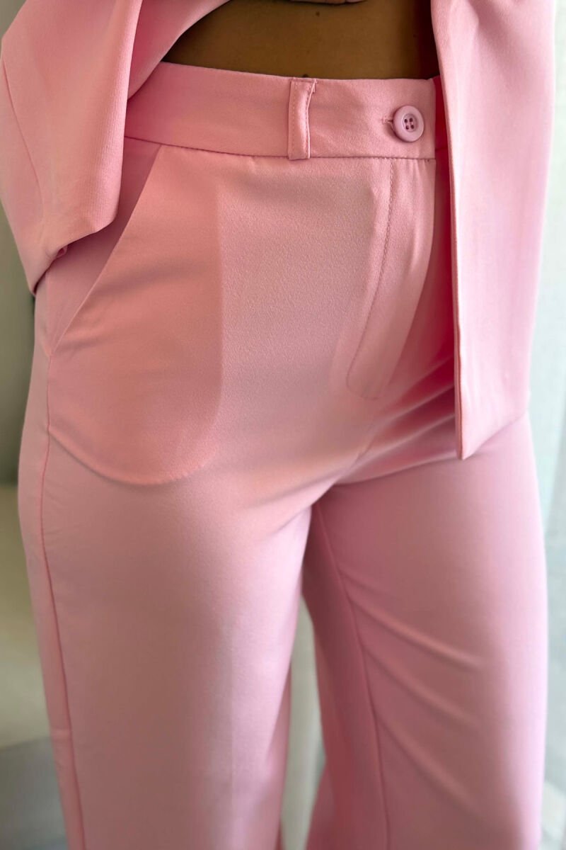 SET NJE NGJYRESH JELEK + PANTALLONA PER FEMRA NE NGJYRE ROZE - 4