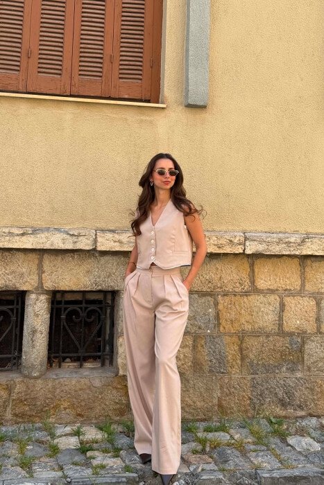 SET NJE NGJYRESH JELEK + PANTALLONA PER FEMRA NE NGJYRE BEZHE TE ZBARDHUR - 4