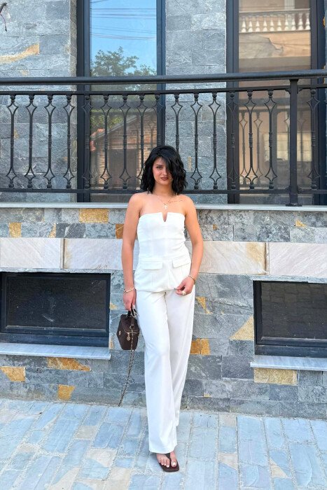 SET NJE NGJYRESH BUST + PANTALLONA PER FEMRA NE NGJYRE TE BARDHE 