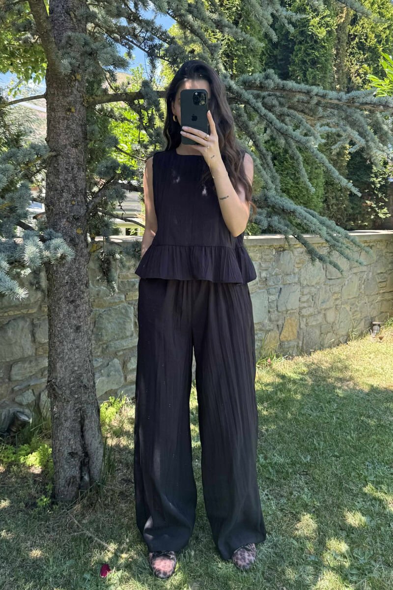 SET NJË NGJYRËSH KANATIERE+PANTALLONA PËR FEMRA NË NGJYRËN E ZEZË - 1