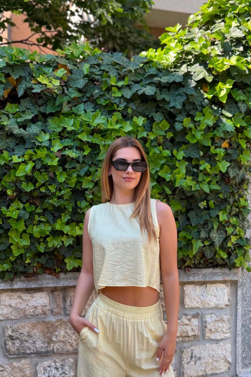 SET NJE NGJYRESH KANATJERE + PANTALLONA PER FEMRA NE NGJYRE TE VERDHE - 3