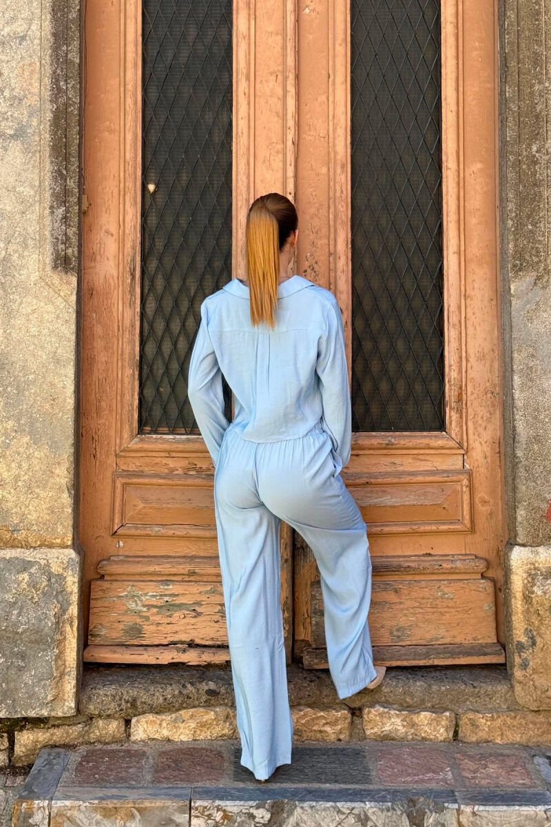 SET NJE NGJYRESH KEMISHE + PANTALLONA PER FEMRA NE NGJYRE BLU TE ZBARDHUR - 3