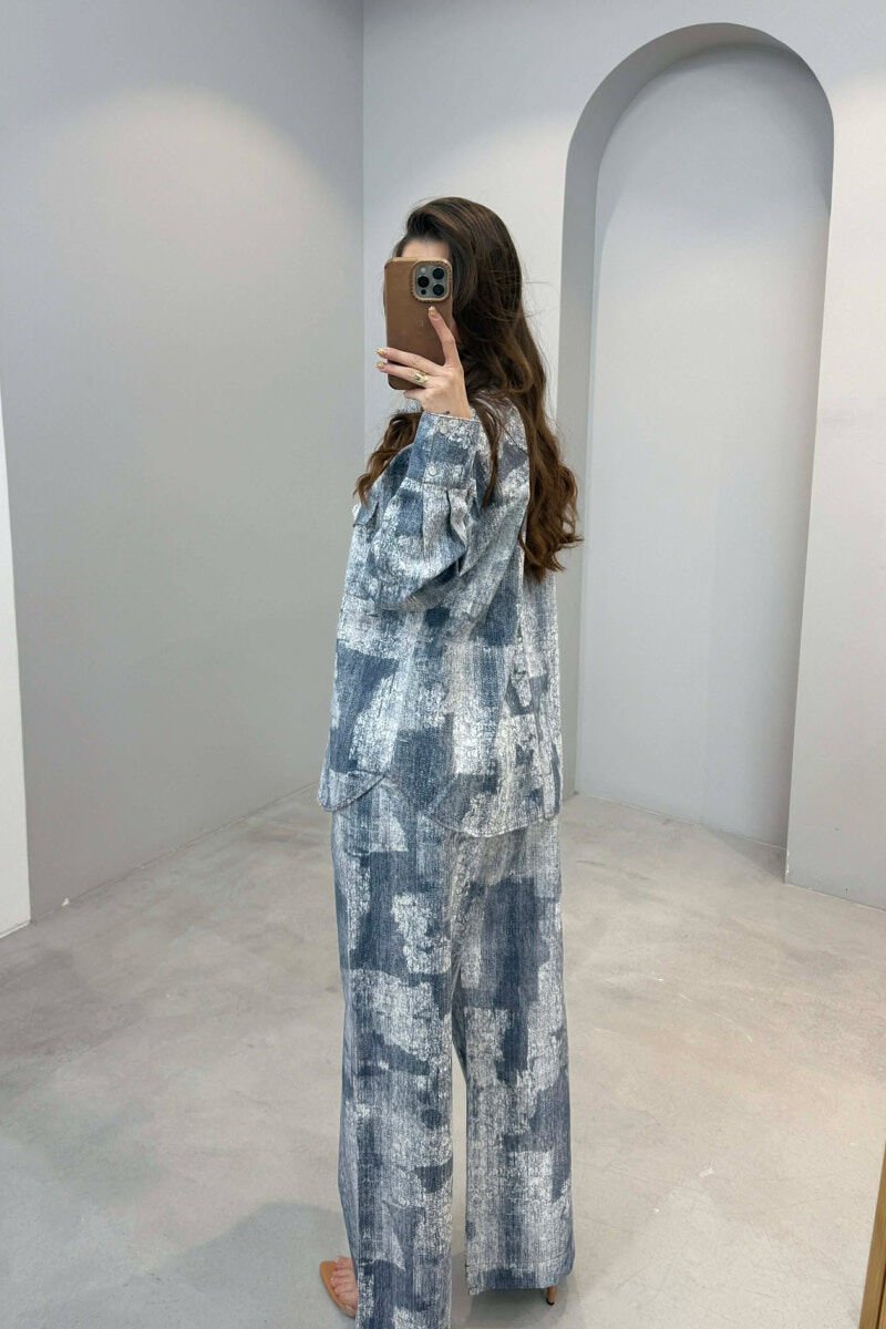 SET NJE NGJYRESH KEMISHE + PANTALLONA PER FEMRA NE NGJYRE BLU TE ZBARDHUR - 5