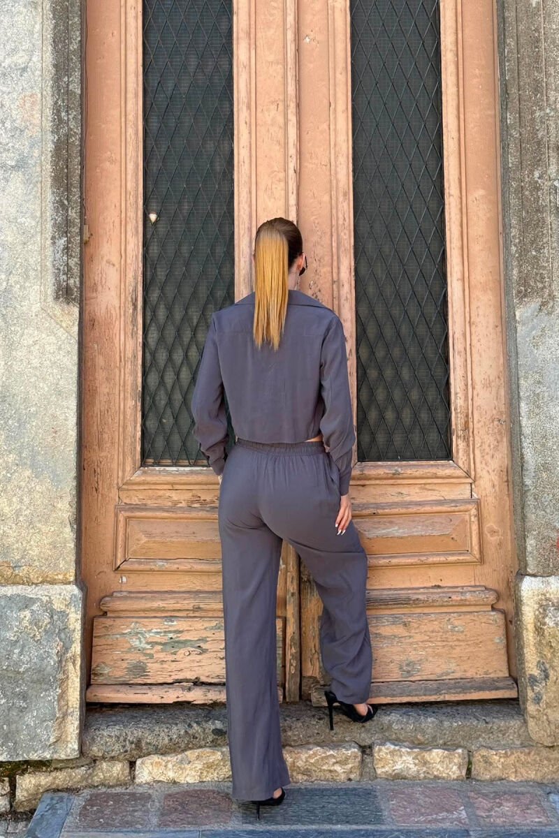 SET NJE NGJYRESH KEMISHE + PANTALLONA PER FEMRA NE NGJYRE GRI - 3