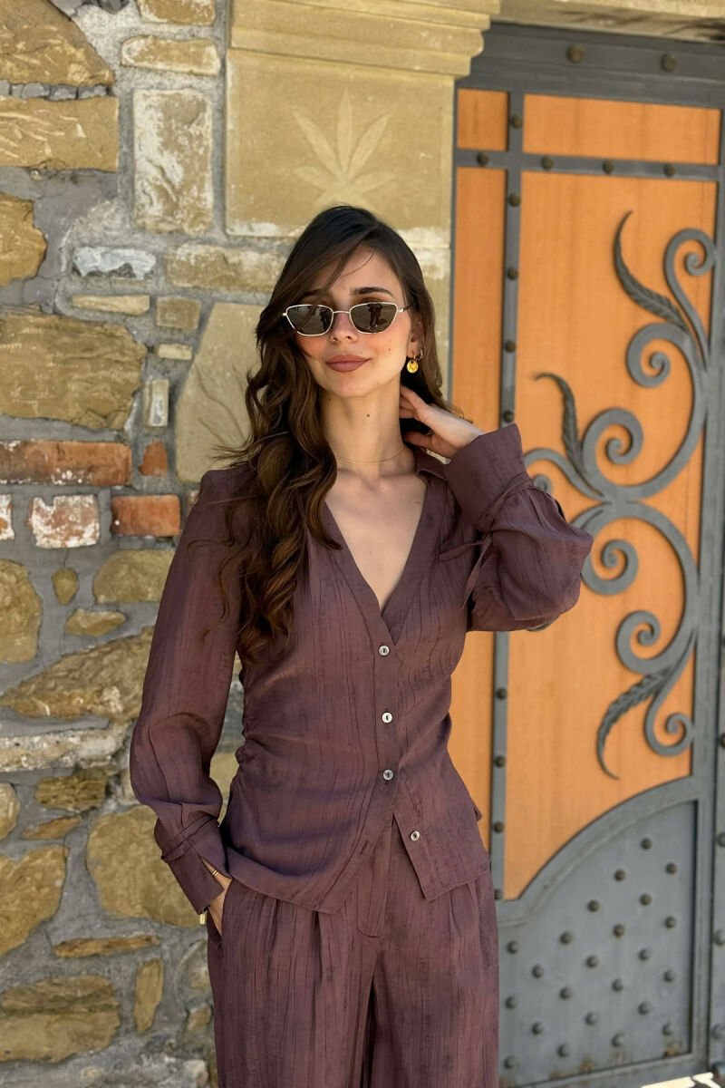 SET NJE NGJYRESH KEMISHE + PANTALLONA PER FEMRA NE NGJYRE KAFE - 3
