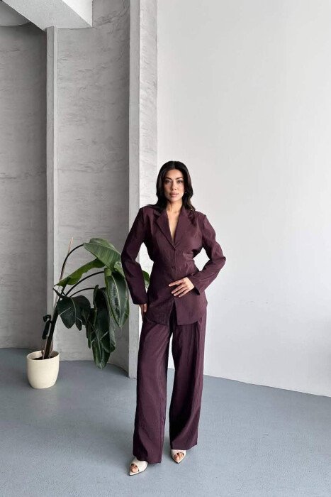 SET NJE NGJYRESH KEMISHE + PANATLLONA PER FEMRA NE NGJYRE LEJLA TE ERRET - KLAUDIO FASHION