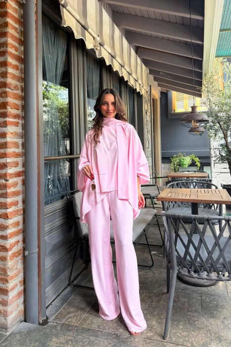 SET NJE NGJYRESH KEMISHE + PANTALLONA PER FEMRA NE NGJYRE ROZE - 1