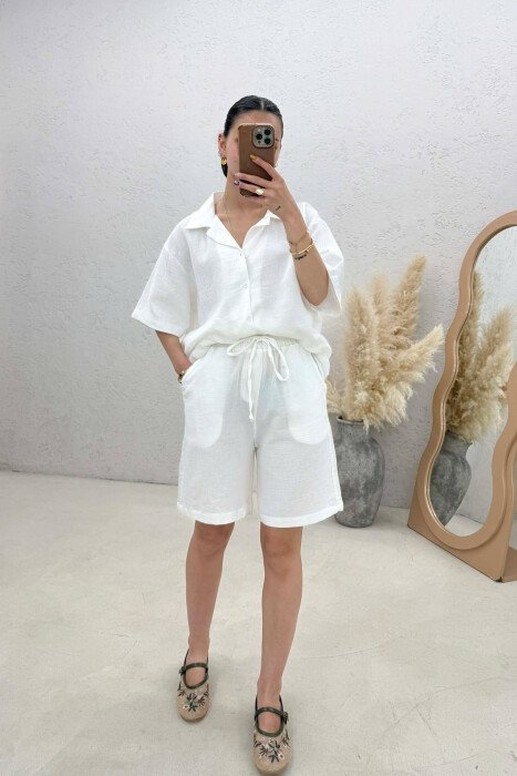 SET NJE NGJYRESH KEMISHE + PANTALLONA TE SHKURTRA PER FEMRA NE NGJYRE TE BARDHE - KLAUDIO FASHION