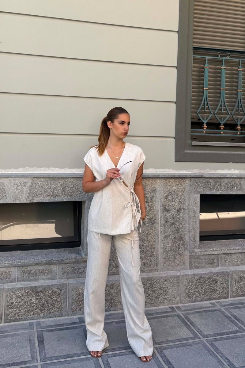 SET NJE NGJYRESH LEKURE JELEK+ + PANTALLONA PER FEMRA NE NGJYRE KREM - 5