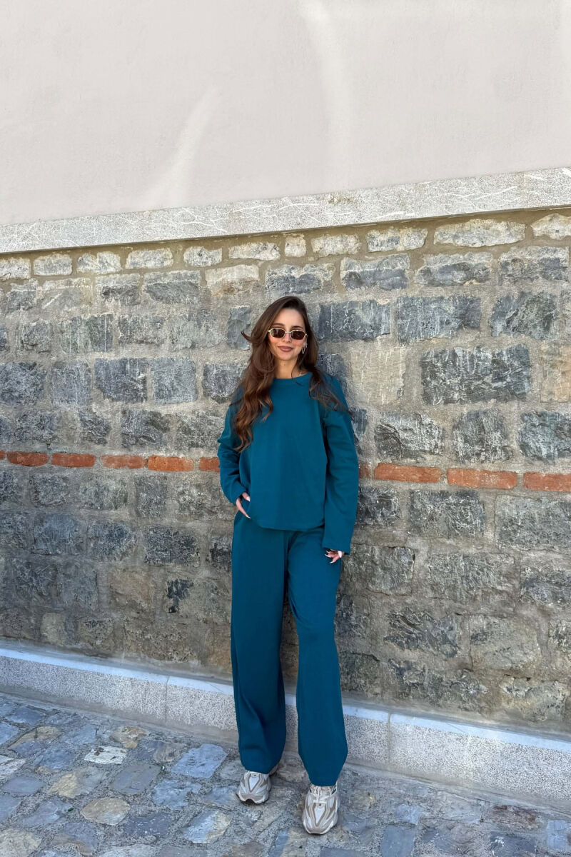 SET NJE NGJYRESH BLUZE+ TUTA PER FEMRA NE NGJYRE GRI TE ZBARDHUR - 3