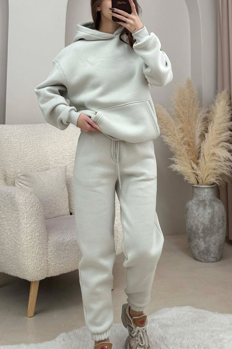 SET NJE NGJYRESH ME PUSH HOODIE+TUTA PER FEMRA NE NGJYRE GRI TE SHNDRITSHME - 2