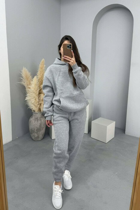 SET NJE NGJYRESH ME PUSH HOODIE+TUTA PER FEMRA NE NGJYRE GRI TE ZBARDHUR - 4