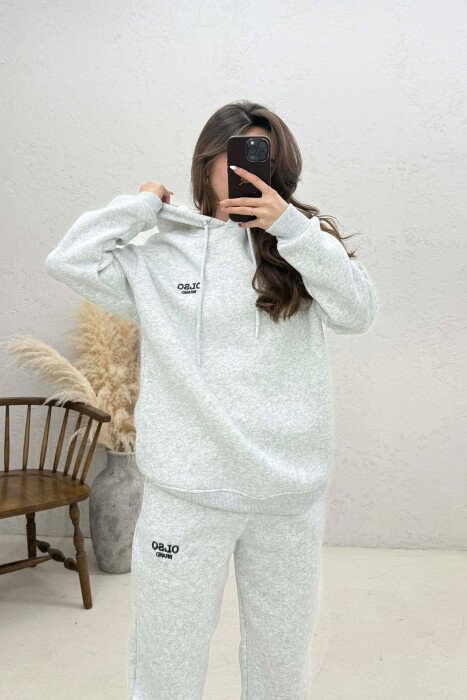 SET NJE NGJYRESH ME PUSH HOODIE + TUTA PER FEMRA NE NGJYRE GRI TE ZBARDHUR - 3